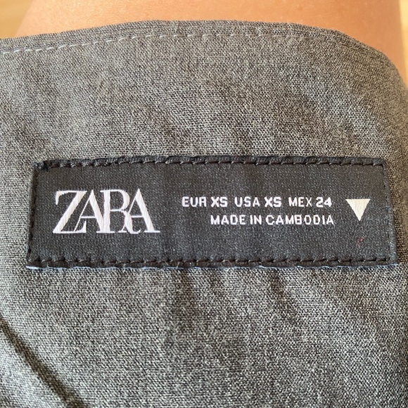 Zara gray mini skirt - Picture 5 of 6